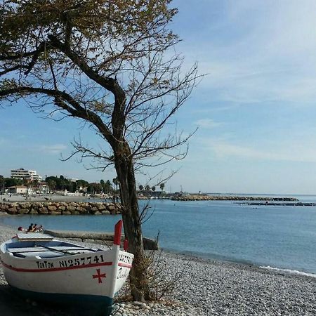 Le Laurier Lägenhet Cagnes-sur-Mer Exteriör bild